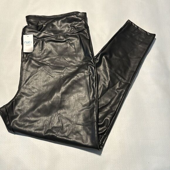 Faux Leather Pants Womens 3X Black Rue21 - Picture 1 of 3